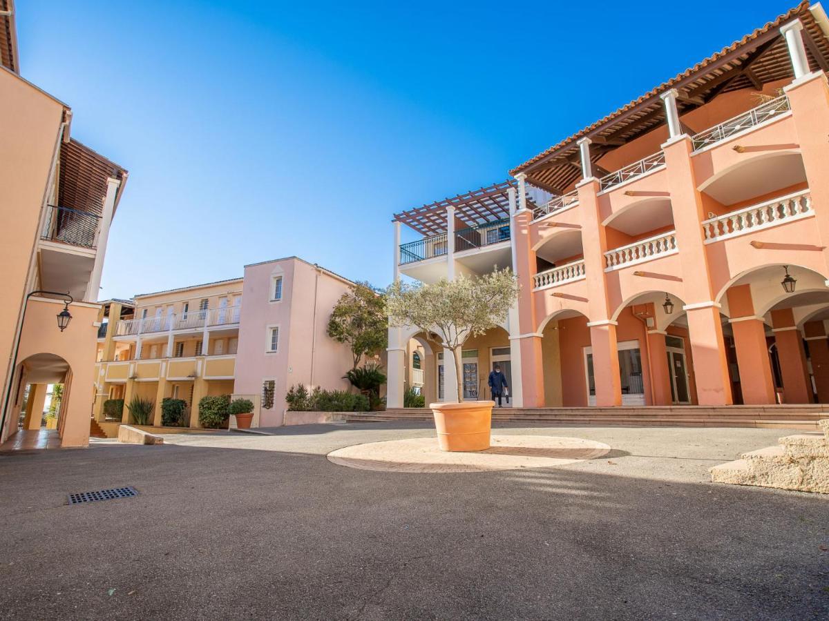 Apartment Village Cap Esterel - L'Esquinade-20 By Interhome Saint-Raphaël Exteriör bild