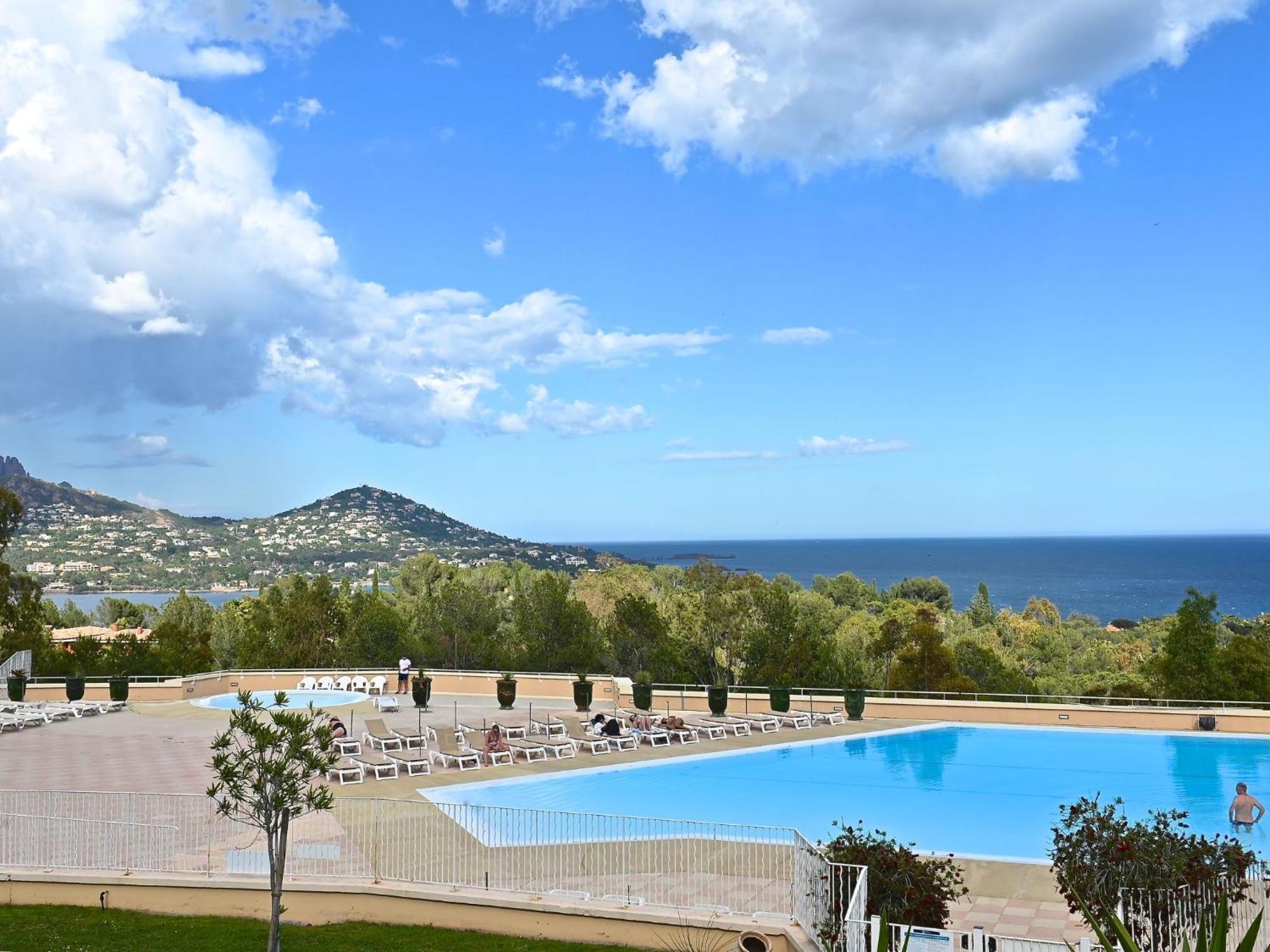 Apartment Village Cap Esterel - L'Esquinade-20 By Interhome Saint-Raphaël Exteriör bild